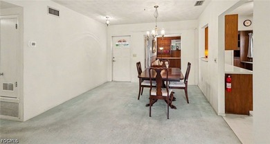 Great location close to shops and eateries! No HOA! No CDD! - photo 3