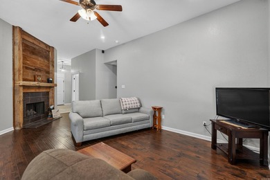 Tucked away on a spacious corner lot at the end of a cul-de-sac - photo 6