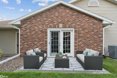 Welcome to your perfect new home in beautiful West Burlington!