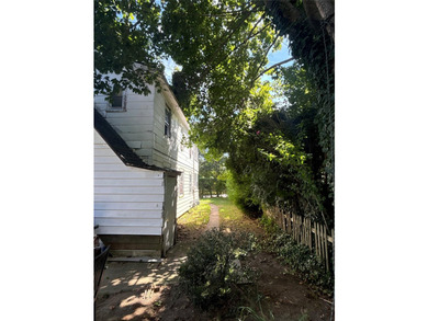 Heart of Southampton Village! You can renovate this property and - photo 20