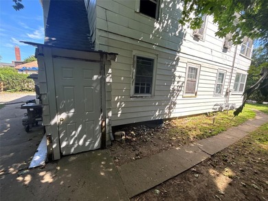 Heart of Southampton Village! You can renovate this property and - photo 24