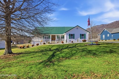Norris Lake Home Sale Pending in Lafollette Tennessee