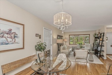 Welcome to this beautifully maintained 3 bedroom ranch nestled - photo 9