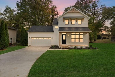 Cedar Lake - Lake County Home For Sale in Cedar Lake Indiana