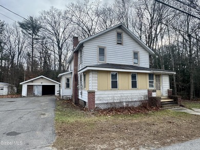 (private lake, pond, coastal) Home Active Under Contract in Hadley New York