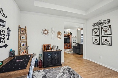 Welcome to your new home in Hidden Pines. DUAL Owner's Suites! - photo 14