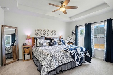 Welcome to your new home in Hidden Pines. DUAL Owner's Suites! - photo 15