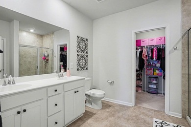 Welcome to your new home in Hidden Pines. DUAL Owner's Suites! - photo 17