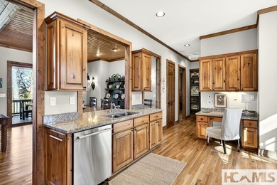 Lake Toxaway Gem - Offered Fully Furnished: Thoughtfully - photo 19