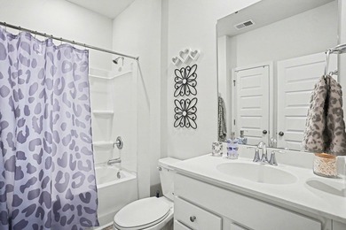 Welcome to your new home in Hidden Pines. DUAL Owner's Suites! - photo 22