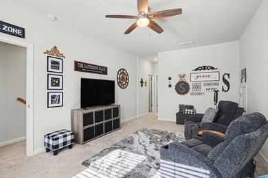 Welcome to your new home in Hidden Pines. DUAL Owner's Suites! - photo 24