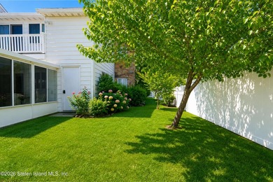 Tucked at the end of a quiet loop in Village Greens, this is one - photo 25