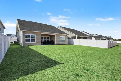 Welcome to your new home in Hidden Pines. DUAL Owner's Suites! - photo 30