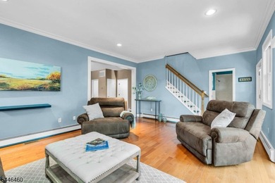 Space, sunlight and the Lake Hopatcong lifestyle come together - photo 31