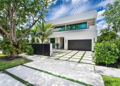 Victoria Park Modern Masterpiece | Built 2023 Privately gated - photo 1