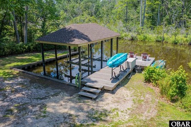 Fall in love with this canal-front estate on a rare 1.35-acre - photo 50
