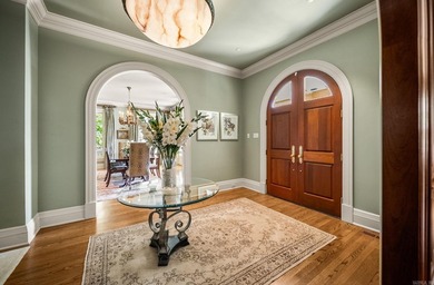A perfectly positioned Heights home across the street from the - photo 8