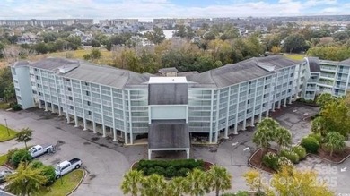 (private lake, pond, coastal) Condo For Sale in Pawleys Island South Carolina