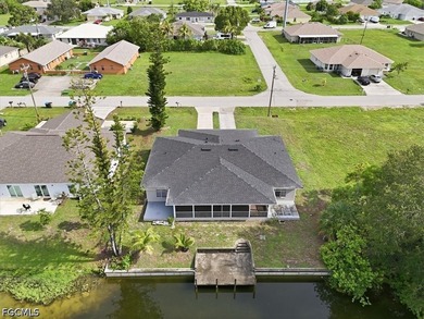 Exceptional investment opportunity on a freshwater canal in the - photo 8