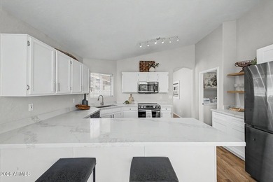 Seller Financing Available This 3 bedroom, 2 bathroom stucco - photo 8