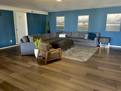 Live the Point Loma coastal lifestyle in this light-filled - photo 11