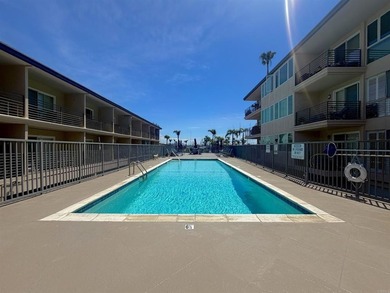 Live the Point Loma coastal lifestyle in this light-filled - photo 12
