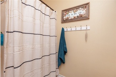 We are pleased to present an exquisite coastal short-term rental - photo 19