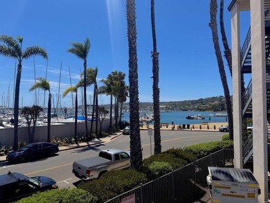 Live the Point Loma coastal lifestyle in this light-filled - photo 19