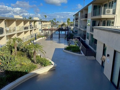 Live the Point Loma coastal lifestyle in this light-filled - photo 21