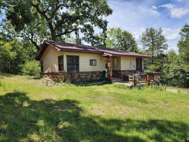 Lake Home For Sale in Bull Shoals, Arkansas