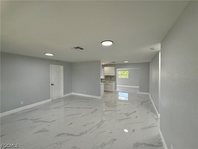 FHA, VA, Conventional Financing or Cash! Great opportunity for a - photo 4