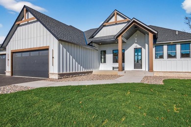 Gorgeous Custom Rambler by Sharper Homes. You Will Appreciate - photo 5