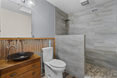 Premier Lake Front Home - photo 27