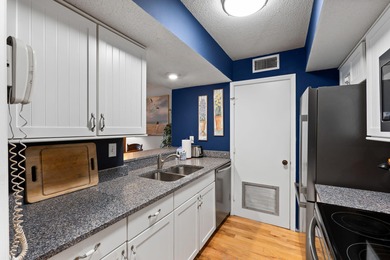 FANTASTIC RENTAL HISTORY!!! This oceanfront Pelican Watch Villa - photo 13
