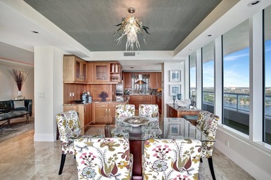 DIRECT OCEANFRONT CORNER WRAP-AROUND BALCONY RITZ CARLTON - photo 13