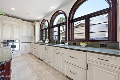 Rare opportunity to own oceanfront property in highly desirable - photo 19