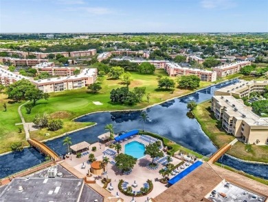 Lake Condo For Sale in Sunrise, Florida
