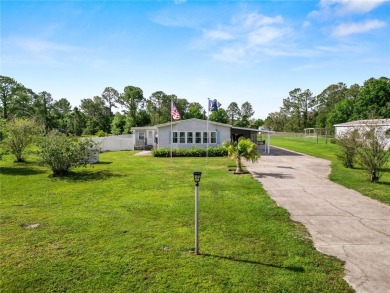 Crooked Lake Home For Sale in Frostproof Florida