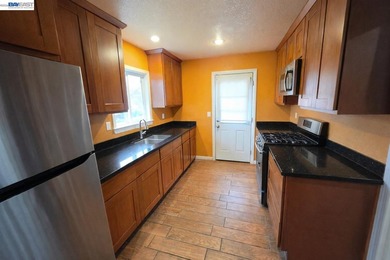 Welcome to 1612 Emeric Ave in San Pablo,a versatile and updated - photo 6