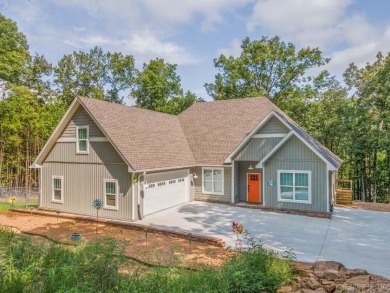 Lake Home For Sale in Edgemont, Arkansas