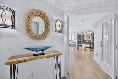 Ideally situated between the ocean and the Intracoastal, this - photo 14