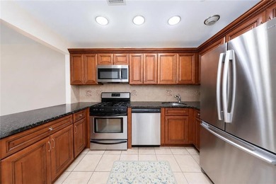 Rare opportunity to own a one-of-a-kind 8-family building in - photo 15