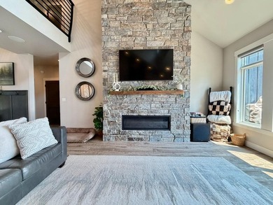 Rare opportunity on Pelican Lake! Built in 2020, this impressive - photo 20