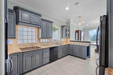Welcome to your new oasis nestled in the coveted community of - photo 27
