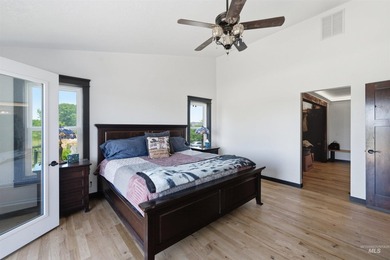Spectacular riverfront retreat on 20 irrigated acres, secluded - photo 27