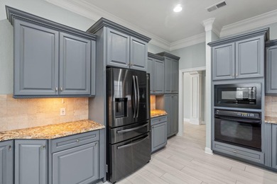 Welcome to your new oasis nestled in the coveted community of - photo 29