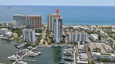 Ideally situated between the ocean and the Intracoastal, this - photo 39