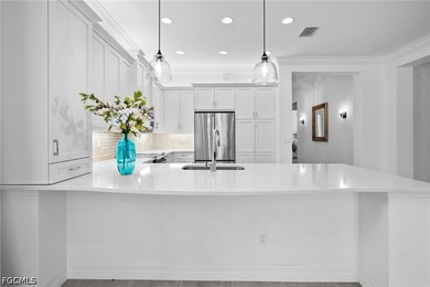 Experience refined living in this Cayman model located in Marina - photo 8