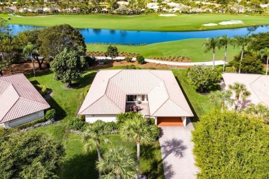 (private lake, pond, creek) Home For Sale in Boynton Beach Florida