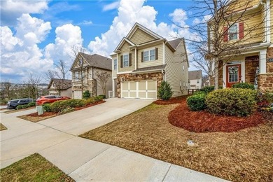 Welcome to this exceptional residence offering resort-style - photo 2
